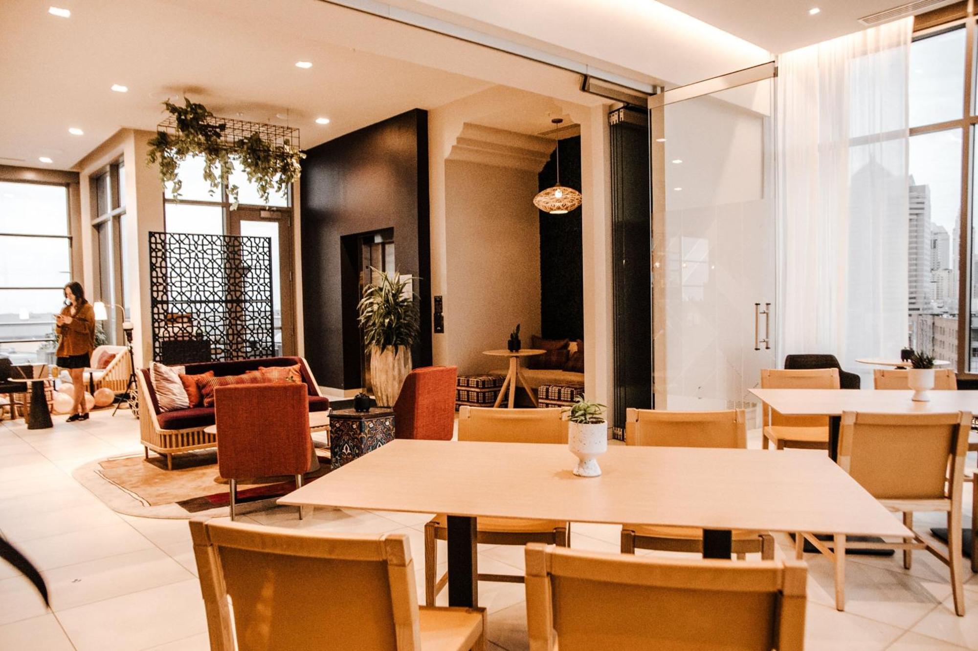 Ac Hotel By Marriott Columbus Downtown Экстерьер фото