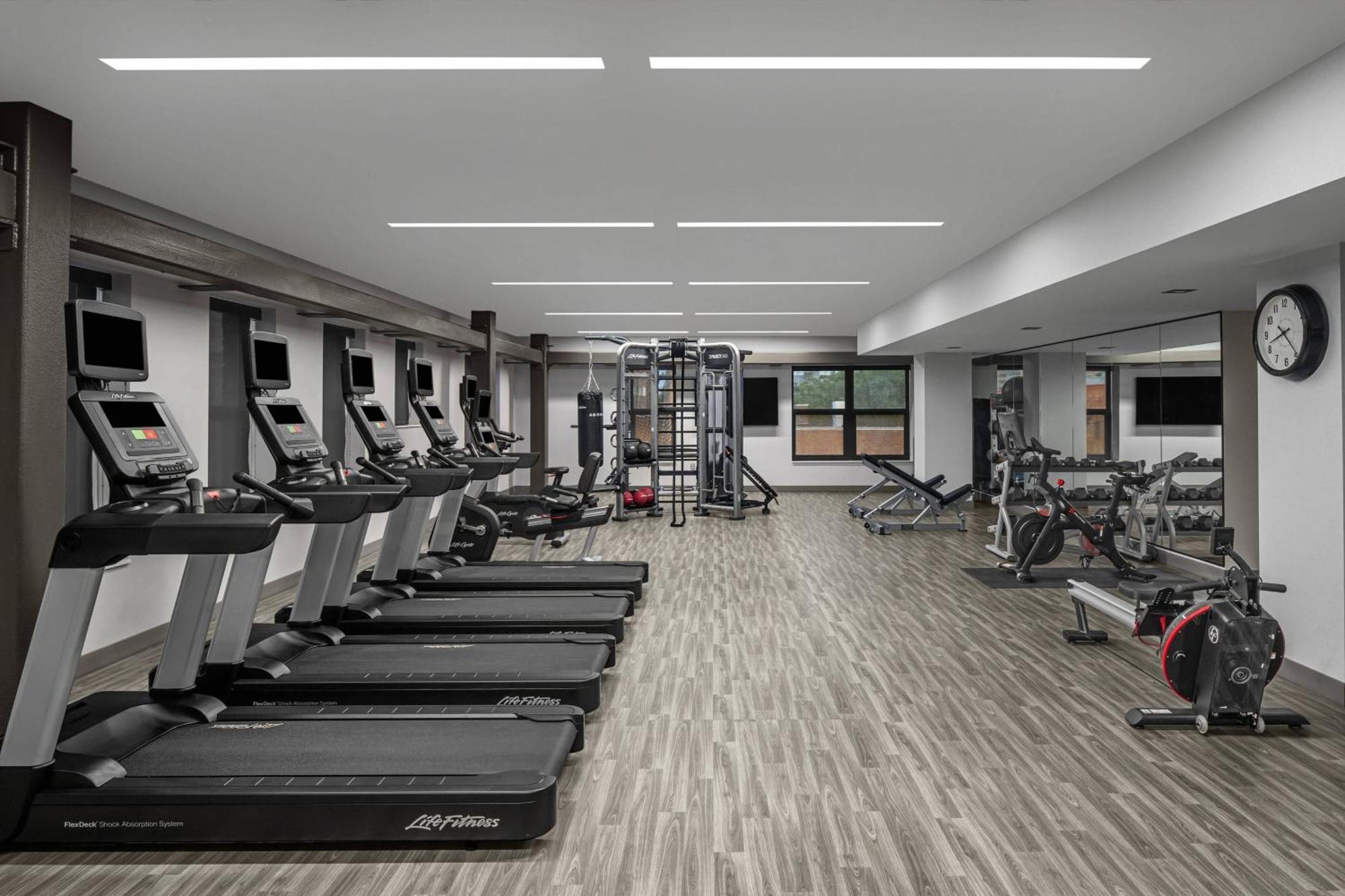 Ac Hotel By Marriott Columbus Downtown Экстерьер фото